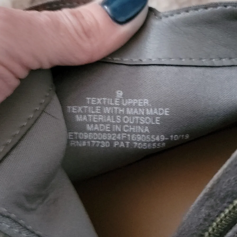 Booties - Picture 5 of 6